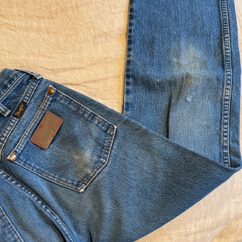 Wrangler Men's Cowboy Cut Jeans - Picture 4 of 9